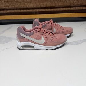 Nike Women's Pink Sneakers